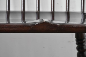 中古　松本民芸家具　細身のスポークが連なる#513型長ウィンザーチェア(III)　定価約39万円　(R-085989)