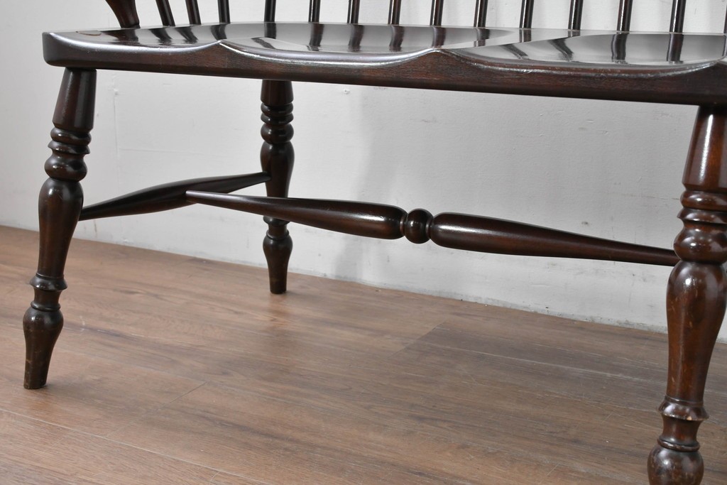 中古　松本民芸家具　細身のスポークが連なる#513型長ウィンザーチェア(III)　定価約39万円　(R-085989)