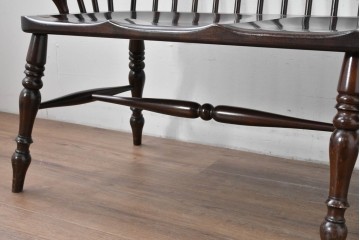 中古　松本民芸家具　細身のスポークが連なる#513型長ウィンザーチェア(III)　定価約39万円　(R-085989)