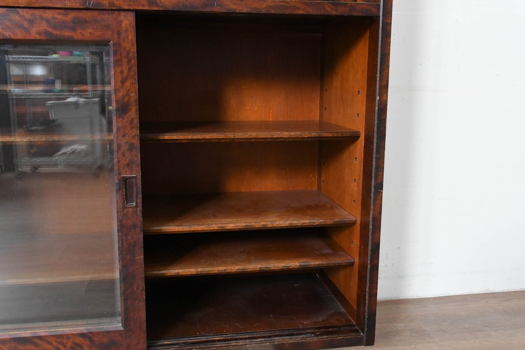 《台輪取り付け加工費込み》　中古　北海道民芸家具　HM161K　重厚な木目と温もり溢れる風合いが魅力のキャビネット　(R-085993)