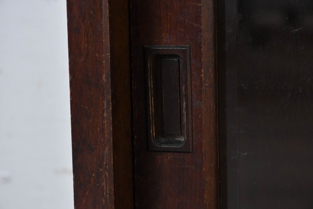 《台輪取り付け加工費込み》　中古　北海道民芸家具　HM161K　重厚な木目と温もり溢れる風合いが魅力のキャビネット　(R-085993)