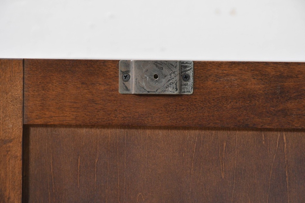 《天板取り付け加工費込み》　中古　北海道民芸家具　HM161K　重厚な木目と温もり溢れる風合いが魅力のサイドボード　(R-085994)