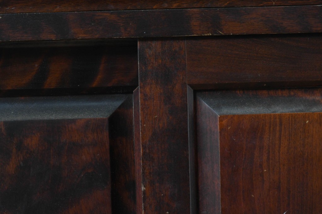 《天板取り付け加工費込み》　中古　北海道民芸家具　HM161K　重厚な木目と温もり溢れる風合いが魅力のサイドボード　(R-085994)