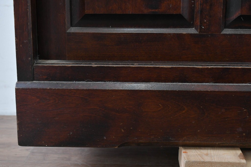 《天板取り付け加工費込み》　中古　北海道民芸家具　HM161K　重厚な木目と温もり溢れる風合いが魅力のサイドボード　(R-085994)