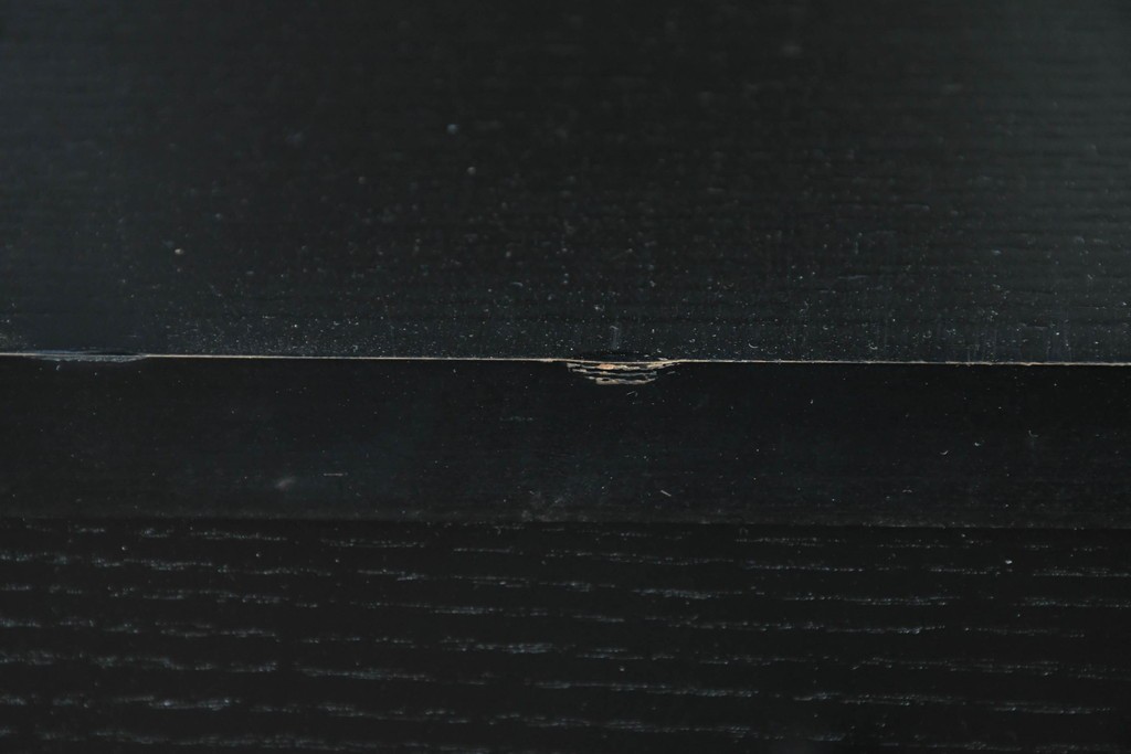 中古　希少モデル　Cassina(カッシーナ)　Brera(ブレラ)　ピエロ・デ・マルティーニ(Piero De Martini)　ガラス扉付きのキャビネット　(R-085995)