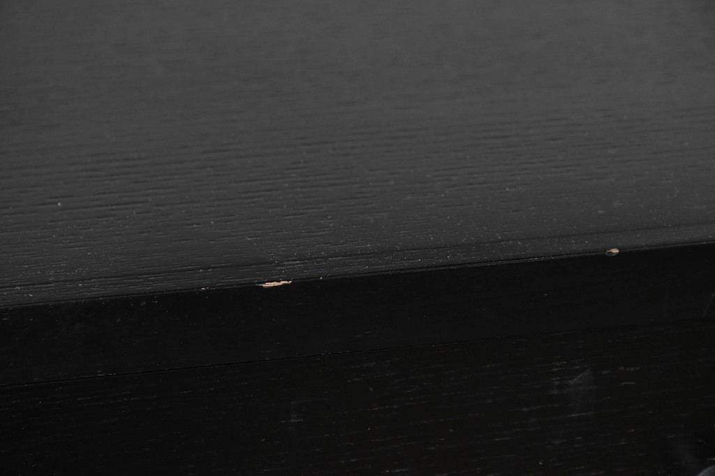 中古　希少モデル　Cassina(カッシーナ)　Brera(ブレラ)　ピエロ・デ・マルティーニ(Piero De Martini)　ガラス扉付きのキャビネット　(R-085996)