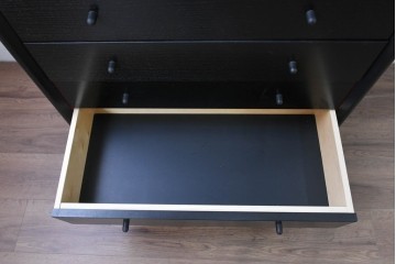 中古　希少モデル　Cassina(カッシーナ)　Brera(ブレラ)　ピエロ・デ・マルティーニ(Piero De Martini)　ガラス扉付きのキャビネット　(R-085996)