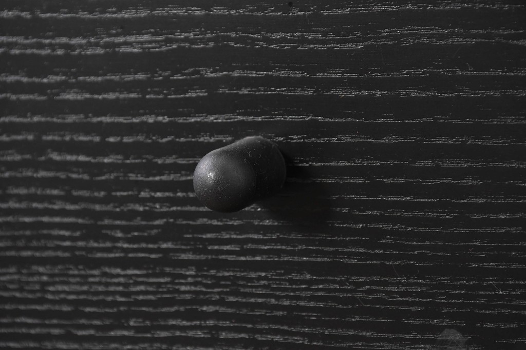 中古　希少モデル　Cassina(カッシーナ)　Brera(ブレラ)　ピエロ・デ・マルティーニ(Piero De Martini)　ガラス扉付きのキャビネット　(R-085996)