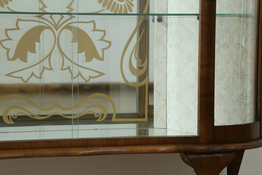 イギリスアンティーク　希少デザイン　BARGET BUILT(バーゲット・ビルト)　両サイドに隠し収納が付いたミラーバックガラスキャビネット　(R-085997)