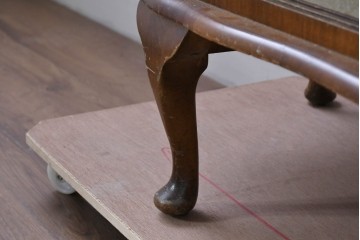 イギリスアンティーク　希少デザイン　BARGET BUILT(バーゲット・ビルト)　両サイドに隠し収納が付いたミラーバックガラスキャビネット　(R-085997)