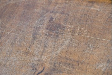 イギリスアンティーク　希少デザイン　BARGET BUILT(バーゲット・ビルト)　両サイドに隠し収納が付いたミラーバックガラスキャビネット　(R-085997)