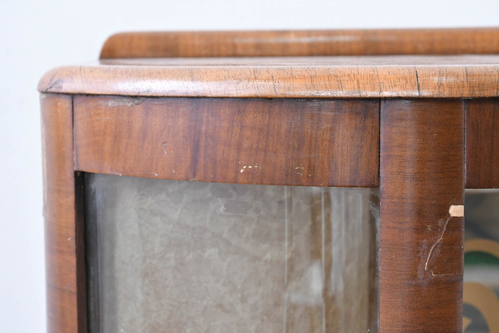 イギリスアンティーク　希少デザイン　BARGET BUILT(バーゲット・ビルト)　両サイドに隠し収納が付いたミラーバックガラスキャビネット　(R-085997)