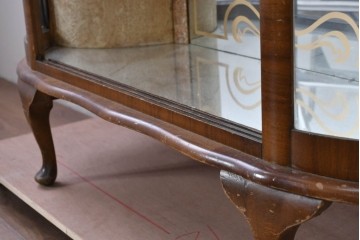 イギリスアンティーク　希少デザイン　BARGET BUILT(バーゲット・ビルト)　両サイドに隠し収納が付いたミラーバックガラスキャビネット　(R-085997)