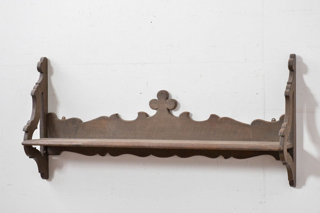 和製アンティーク　大正ロマン　ナラ材　曲線意匠が美しい古い洋館のウォールシェルフ　(R-086000)