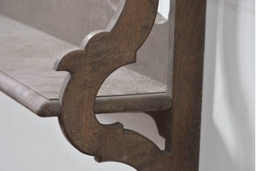 和製アンティーク　大正ロマン　ナラ材　曲線意匠が美しい古い洋館のウォールシェルフ　(R-086000)