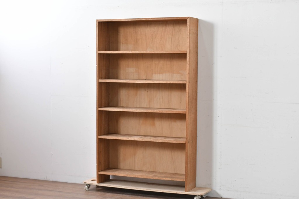 和製ヴィンテージ　ナチュラルテイストのお部屋にも取り入れやすい古い木のシンプルな本棚　(R-086001)