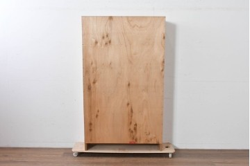 和製ヴィンテージ　ナチュラルテイストのお部屋にも取り入れやすい古い木のシンプルな本棚　(R-086001)