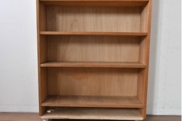 和製ヴィンテージ　ナチュラルテイストのお部屋にも取り入れやすい古い木のシンプルな本棚　(R-086002)