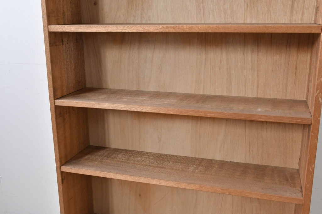 和製ヴィンテージ　ナチュラルテイストのお部屋にも取り入れやすい古い木のシンプルな本棚　(R-086003)