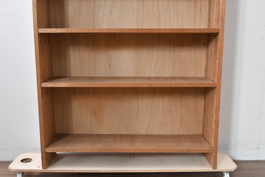 和製ヴィンテージ　ナチュラルテイストのお部屋にも取り入れやすい古い木のシンプルな本棚　(R-086003)