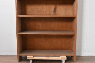 和製ヴィンテージ　ナチュラルテイストのお部屋にも取り入れやすい古い木のシンプルな本棚　(R-086004)