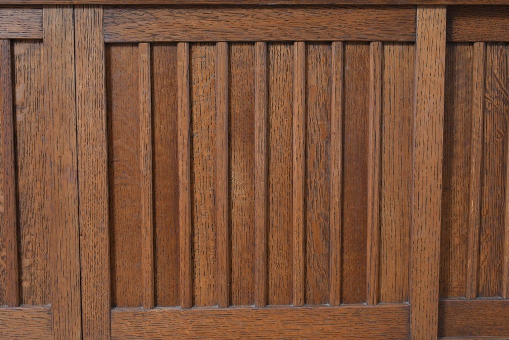 和製ヴィンテージ　国産職人手作りの逸品!!　総ナラ無垢材　格子戸付きサイドボード　製作費推定50万円　(R-086006)