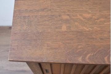 和製ヴィンテージ　国産職人手作りの逸品!!　総ナラ無垢材　格子戸付きサイドボード　製作費推定50万円　(R-086006)