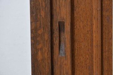 和製ヴィンテージ　国産職人手作りの逸品!!　総ナラ無垢材　格子戸付きサイドボード　製作費推定50万円　(R-086006)