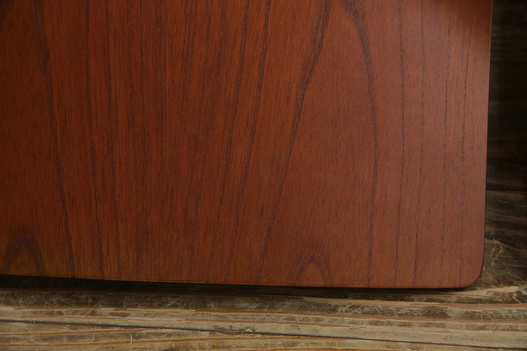 中古　美品　天童木工(Tendo)　欅材　継ぎ目のない一体感ある美しいラインが魅力の座椅子4脚セット　定価(4脚合計)約10万円　(R-086011)