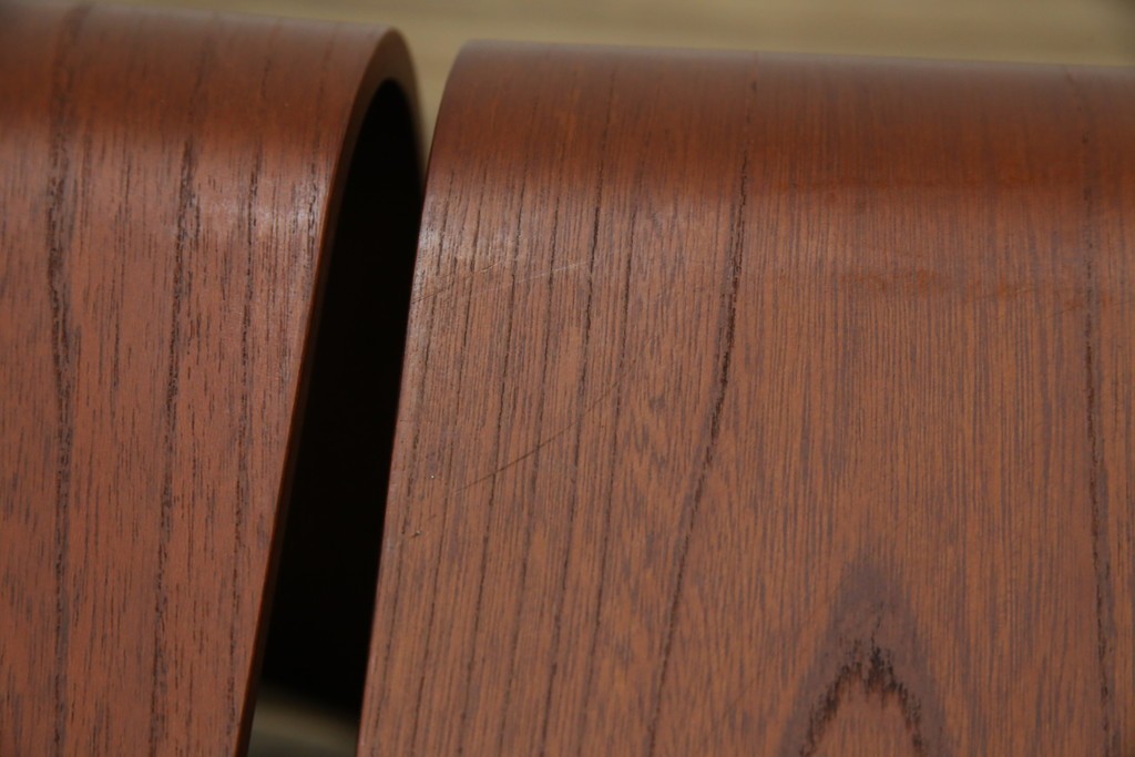 中古　美品　天童木工(Tendo)　欅材　継ぎ目のない一体感ある美しいラインが魅力の座椅子4脚セット　定価(4脚合計)約10万円　(R-086011)