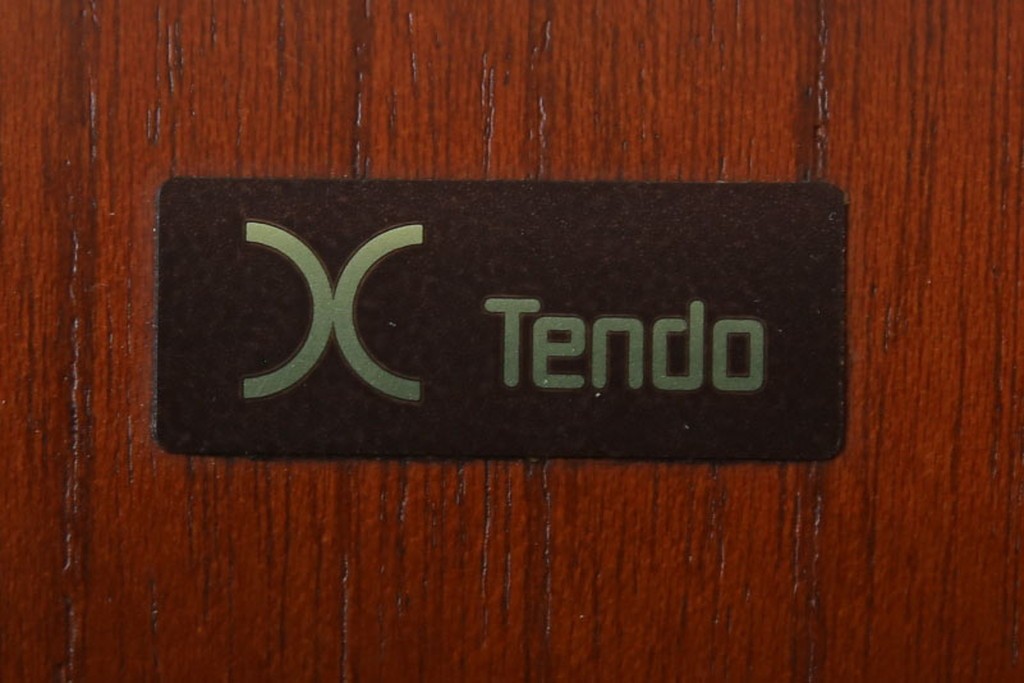 中古　美品　天童木工(Tendo)　欅材　継ぎ目のない一体感ある美しいラインが魅力の座椅子4脚セット　定価(4脚合計)約10万円　(R-086011)