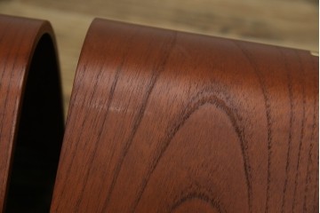 中古　美品　天童木工(Tendo)　欅材　継ぎ目のない一体感ある美しいラインが魅力の座椅子4脚セット　定価(4脚合計)約10万円　(R-086011)