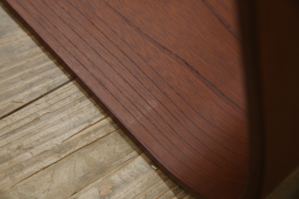 中古　美品　天童木工(Tendo)　欅材　継ぎ目のない一体感ある美しいラインが魅力の座椅子4脚セット　定価(4脚合計)約10万円　(R-086011)