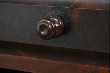 中古　北海道民芸家具　ドレッサーリメイク　引き出しと扉収納で整理しやすい片袖机　(R-086012)