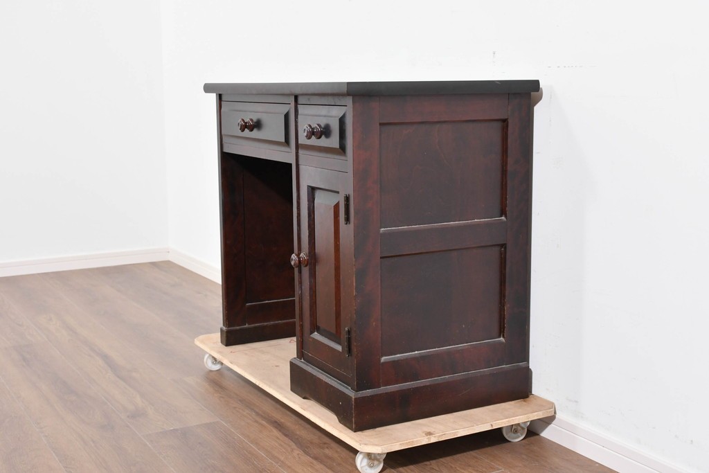 中古　北海道民芸家具　ドレッサーリメイク　引き出しと扉収納で整理しやすい片袖机　(R-086012)