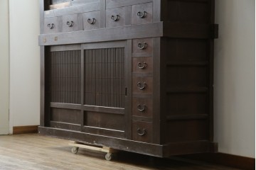 和製アンティーク　明治大正期　丸桟戸が上品な昇り引き出し付きの近江水屋箪笥　(R-086015)