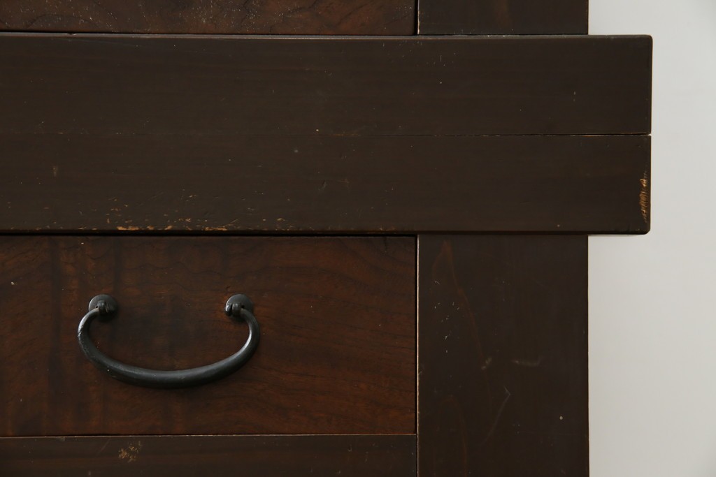 和製アンティーク　明治大正期　丸桟戸が上品な昇り引き出し付きの近江水屋箪笥　(R-086015)