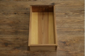 和製アンティーク　明治大正期　丸桟戸が上品な昇り引き出し付きの近江水屋箪笥　(R-086015)