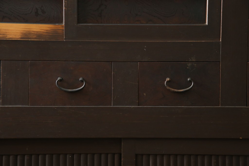 和製アンティーク　明治大正期　丸桟戸が上品な昇り引き出し付きの近江水屋箪笥　(R-086015)