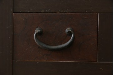 和製アンティーク　明治大正期　丸桟戸が上品な昇り引き出し付きの近江水屋箪笥　(R-086015)