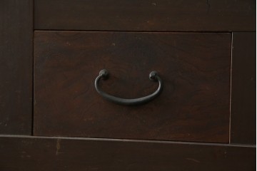 和製アンティーク　明治大正期　引き出し8杯付き　上品な丸桟戸の近江水屋箪笥サイドボード　(R-086016)