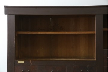 和製アンティーク　明治大正期　引き出し8杯付き　上品な丸桟戸の近江水屋箪笥サイドボード　(R-086016)