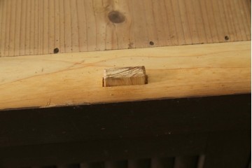 和製アンティーク　明治大正期　昇り引き出し5杯付き　上品な丸桟戸の近江水屋箪笥サイドボード　(R-086017)