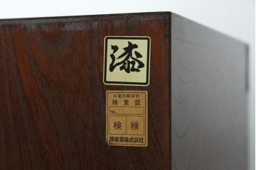 中古　美品　欅産業　仙台民芸箪笥(仙台箪笥)　牡丹文の重厚な金具が目を引く三尺階段箪笥　定価約50万円　(R-086020)