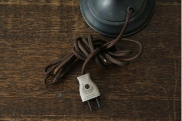 和製ヴィンテージ　インダストリアルな無骨さが魅力のレトロなデスクスタンド　(R-086021)