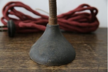 和製アンティーク　インダストリアル　年月を経た風合いが絵になる無骨なデスクスタンド　(R-086023)