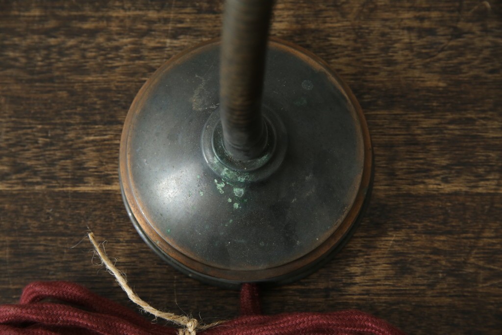 和製アンティーク　インダストリアル×レトロな蛇腹アームのデスクスタンド　(R-086024)