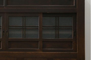 和製アンティーク　変わり型!　前面(檜材)　引き出し(欅材)　すっきりとした框の五尺水屋箪笥サイドボード　(R-086027)