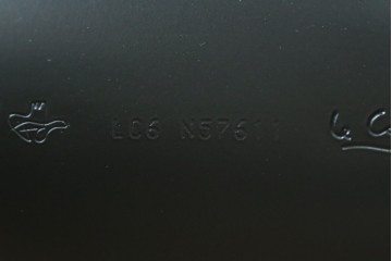 中古　美品　Cassina(カッシーナ)　LC6　スタイリッシュなガラストップのダイニングテーブル　定価約110万円　(R-086030)
