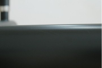 中古　美品　Cassina(カッシーナ)　LC6　スタイリッシュなガラストップのダイニングテーブル　定価約110万円　(R-086030)